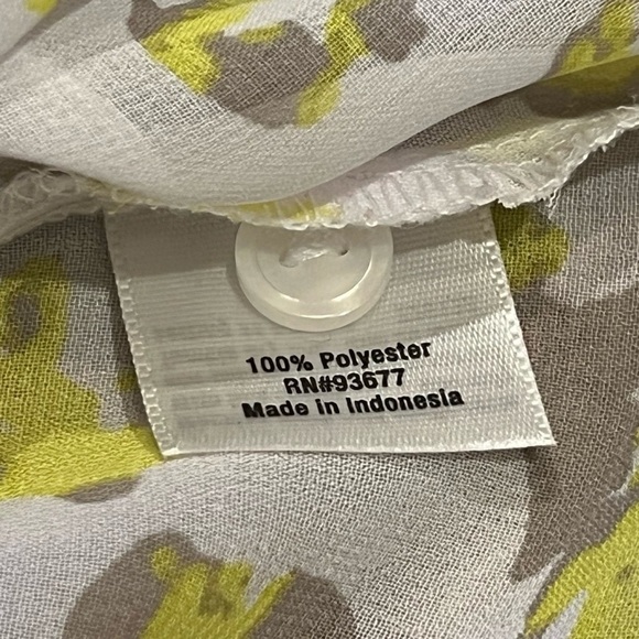 🆕 a.n.a sheer long sleeve pullover button blouse top white yellow medium petite - Picture 7 of 10
